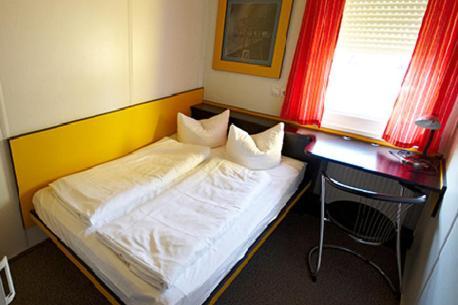 Motel Pelikan Dettelbach Εξωτερικό φωτογραφία